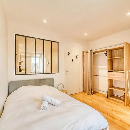 Apartment Le Victor Hugo - T2 Cosy Horloge-tassin *